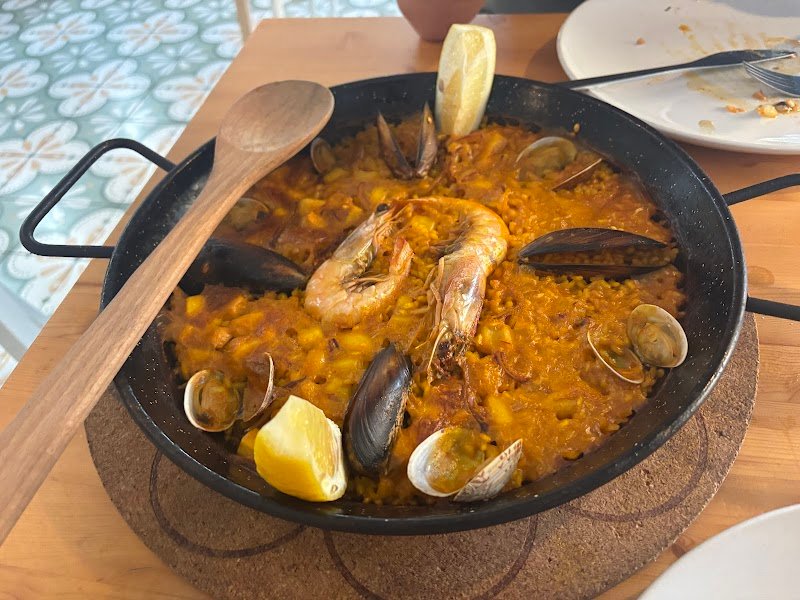 Oé Oé Paellas & Tapas photo 5