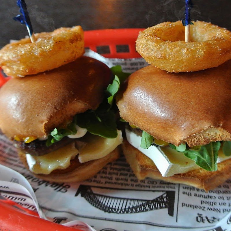 Three Wolves photo 2