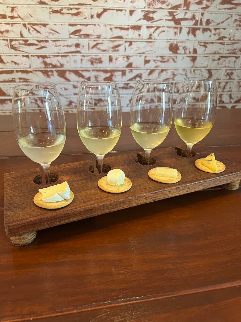 Django's Small Bar in Bedford photo 8